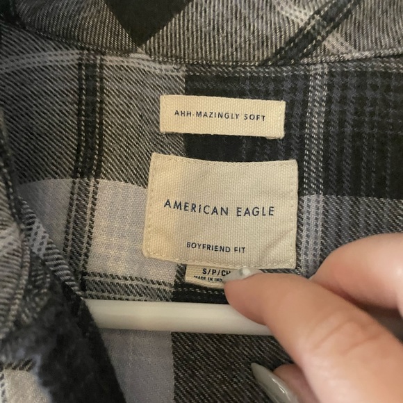 Boyfriend fit AE flannel - Picture 4 of 4